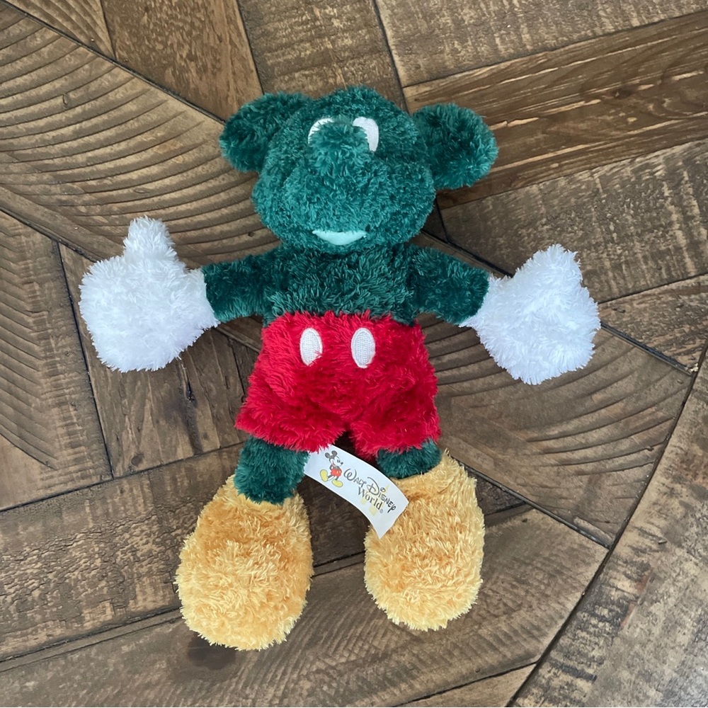 DISNEY WORLD Epcot flower garden fuzzy green Mickey Plush RARE 8 Inch